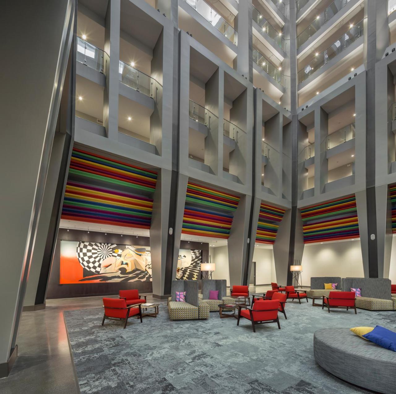The Summit Hotel Cincinnati Zewnętrze zdjęcie