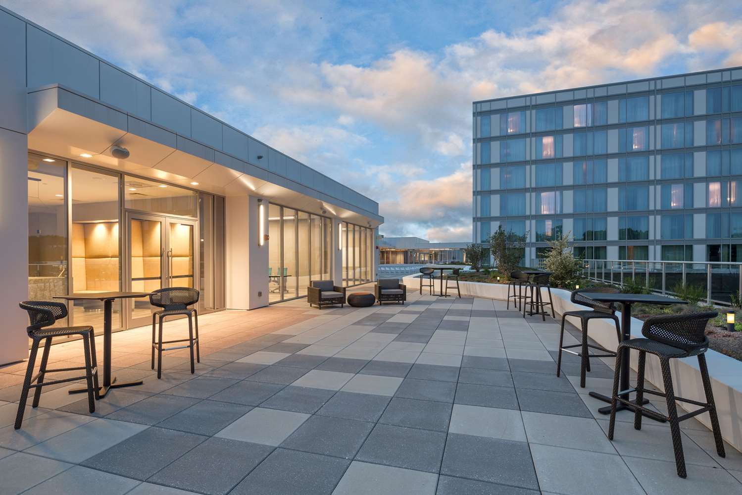 The Summit Hotel Cincinnati Zewnętrze zdjęcie