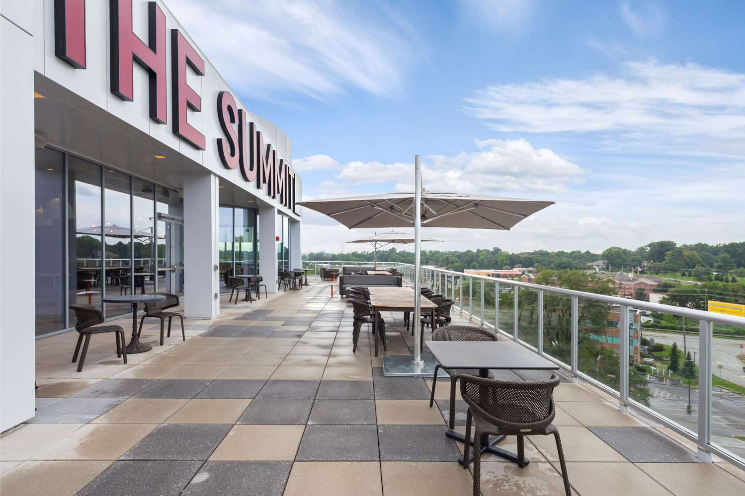 The Summit Hotel Cincinnati Zewnętrze zdjęcie